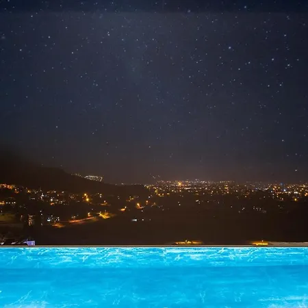 Sessiz,sakin, Huzurlu Jakuzi Ve Saunali Deniz,doga Manzarali Muestakil Fethiye