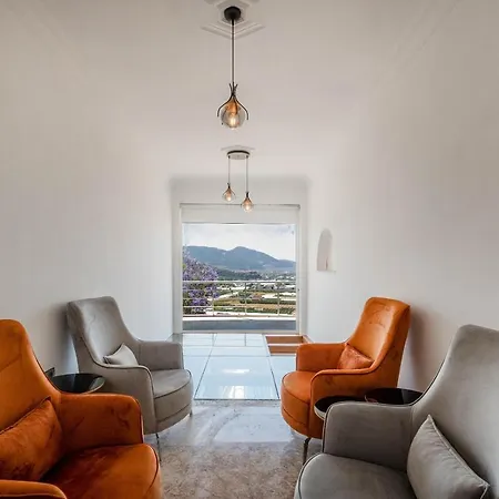 Sessiz,sakin, Huzurlu Jakuzi Ve Saunali Deniz,doga Manzarali Muestakil Villa Fethiye
